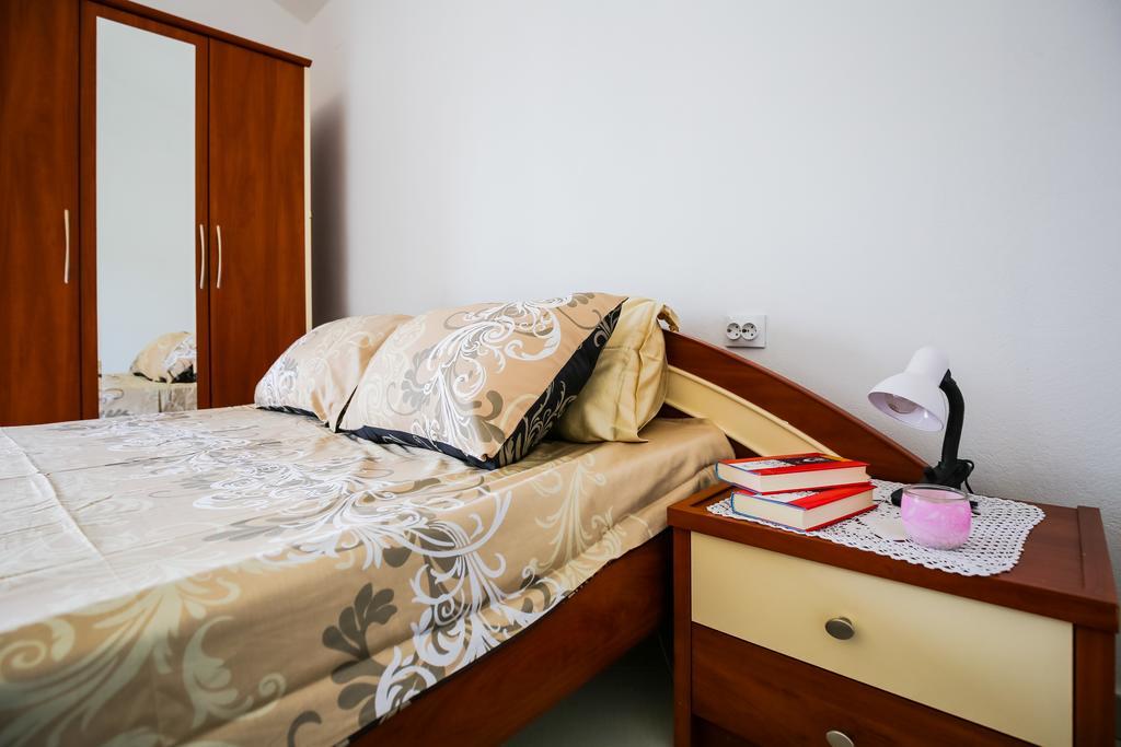 Apartments Sofia Sutomore Kültér fotó