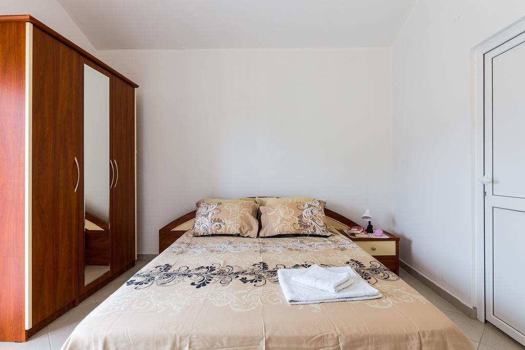 Apartments Sofia Sutomore Kültér fotó